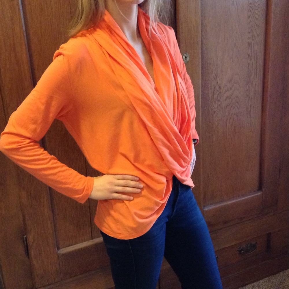 Calvin Klein wrap - Picture 2 of 5